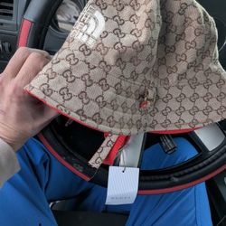 Gucci North face Bucket Hat