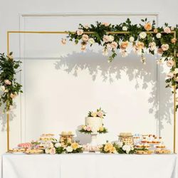 Dessert Table Arch