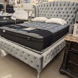 4PC Bedroom Set, Get Now Pay Later!