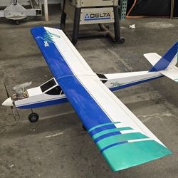 Hangar 9 Xtra Easy RC Trainer Plane