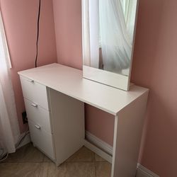 Makeup Vanity