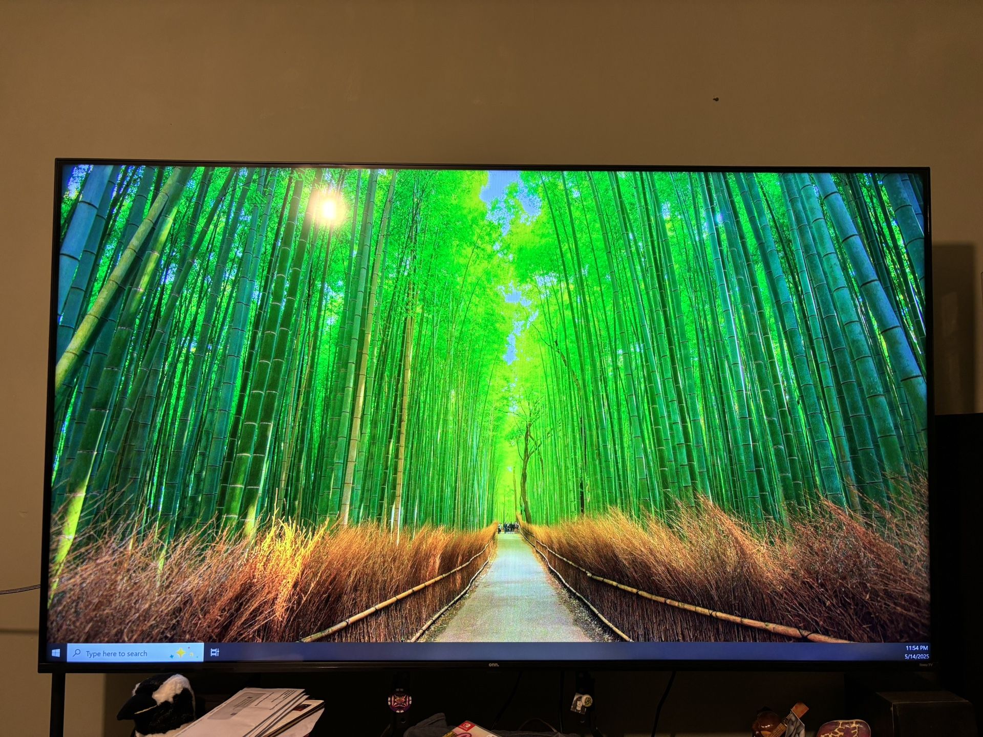 65” Roku Tv
