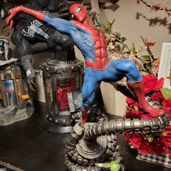 1/4 Spider-man Statue 