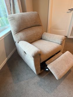 Recliner chair