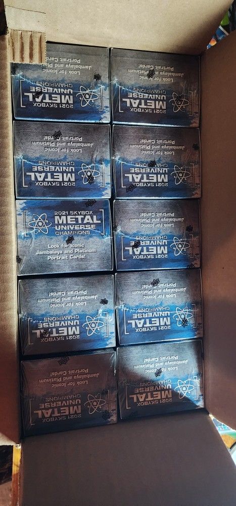 2021 Metal Universe Case