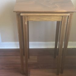 1970s Biggs Kittinger Inlaid Set of  Mahogany Nesting Stacking Tables. Set of in good condition with some cosmetic blemishes. These blemishes are in t