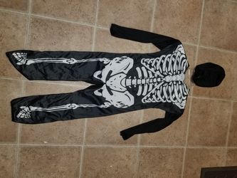 Skeleton costume new