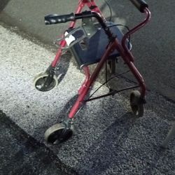 4 Wheel Rollator Works Perfect 