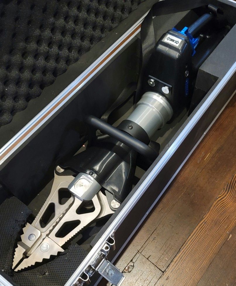 Hydraulic RESCUE "Jaws Of Life" Combination Tool