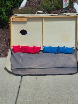 CORN HOLE YARD GAME