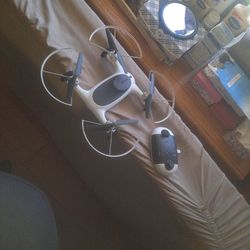 It works great But the right wing needs to fix But everything else It works good