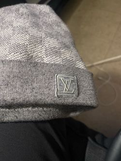 Louis vuton beanie grey