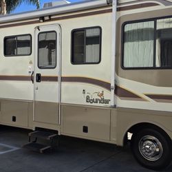 1998 Ford Fleetwood Bounder