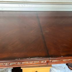 Dining Table And Chairs 