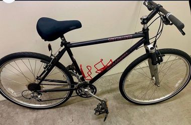 Low miles specialized bike great condition.