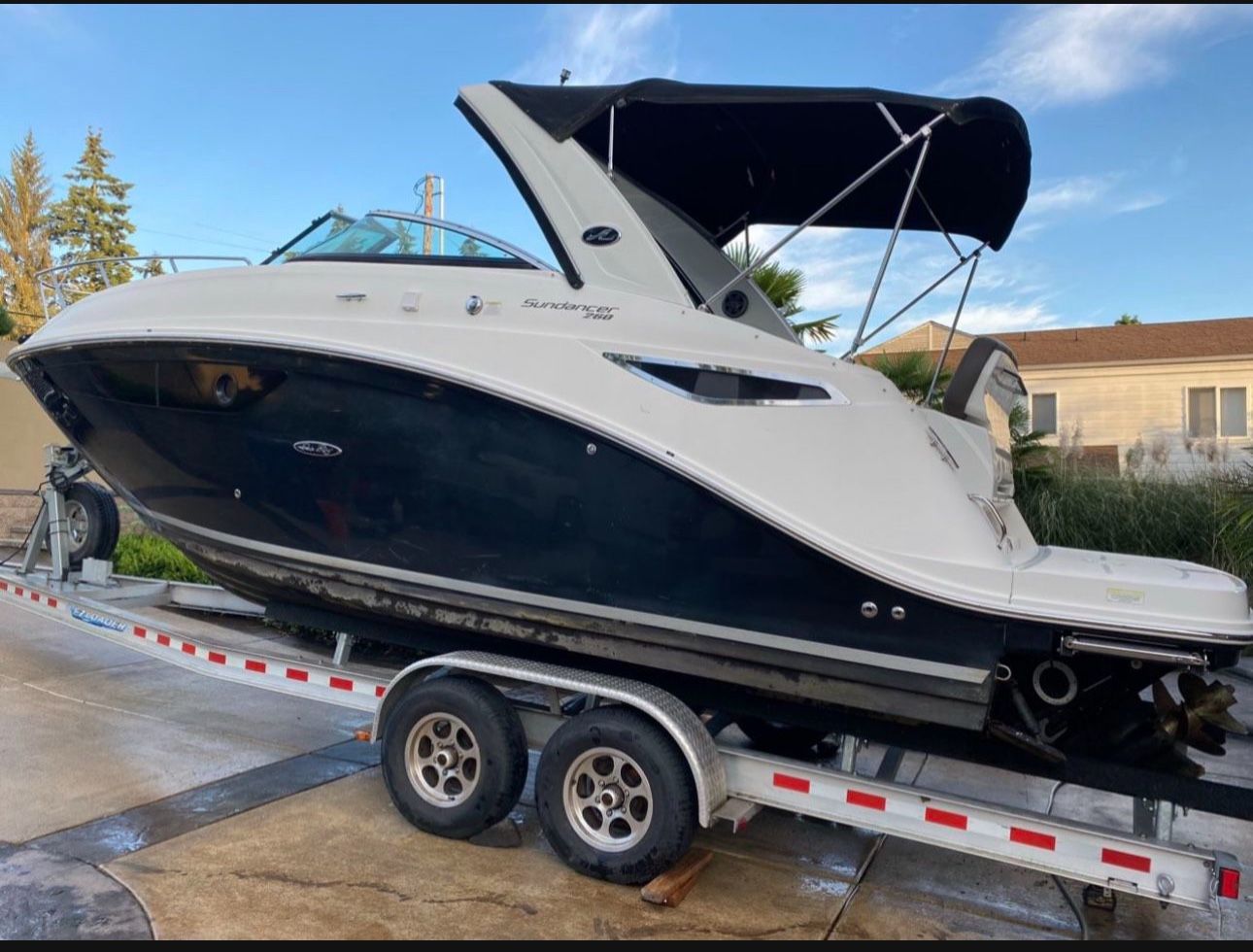 2014 Searay 260 28 Feet Comes With easy Trailer Or park On Lake Washington Newport Marina