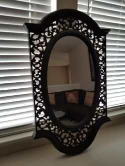 Decorative mirror