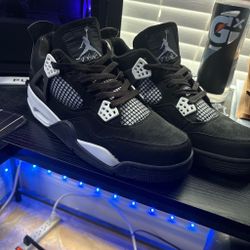 Air Jordan 4 Retro Black White Sneakers