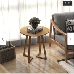 Costway 24'' Round Side Table Solid Rubber Wood End Table Beside - 24'' x 24'' x 24'' (L x W x H)