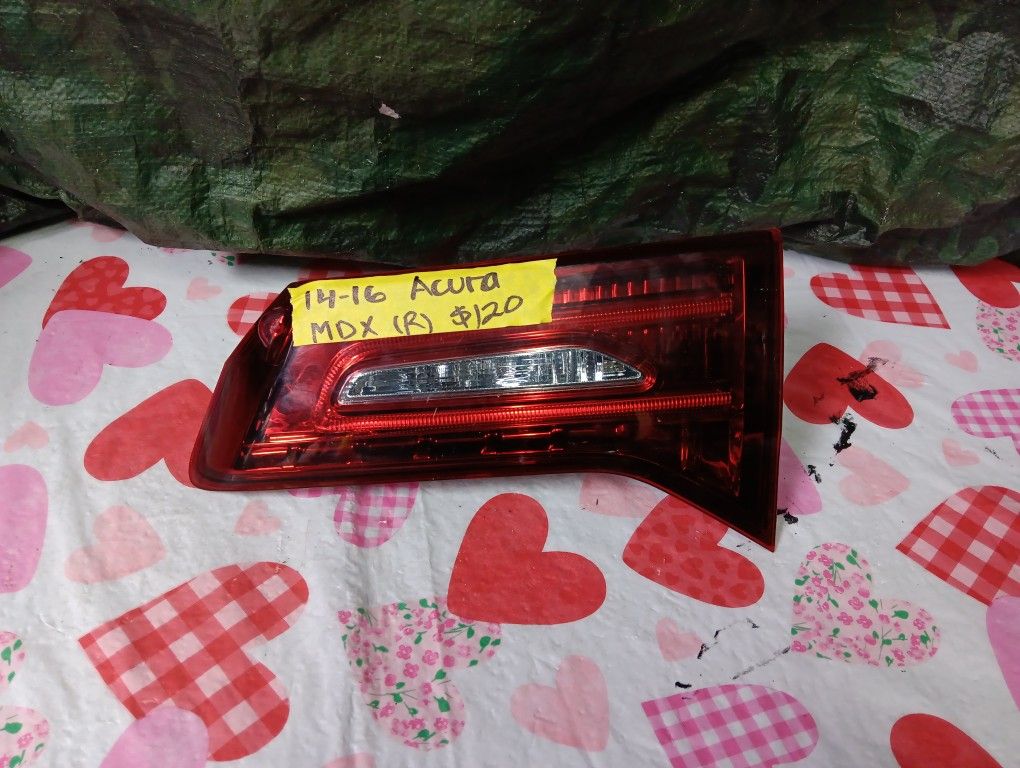 2014-16 Acura MDX Right Trunk Light