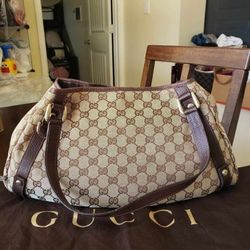 Authentic GUCCI GG Abbey Pelham In CLASSIC Brown Tote Bag- USED (PRE-LOVED)