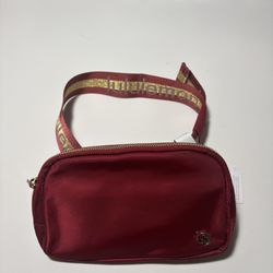 Lululemon Everywhere Belt Bag 1L *Wordmark