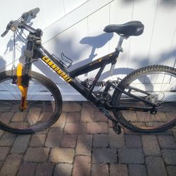 Cannondale Super V1000FR Bike 
