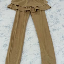 Girls Size 5/6 Uniform bottoms