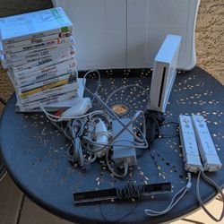 Nintendo Wii With 17 Games Has Been Tested And Works