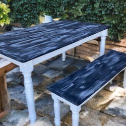 🪑 Rustic Farmhouse Dining Table Set – $175 (Firm)