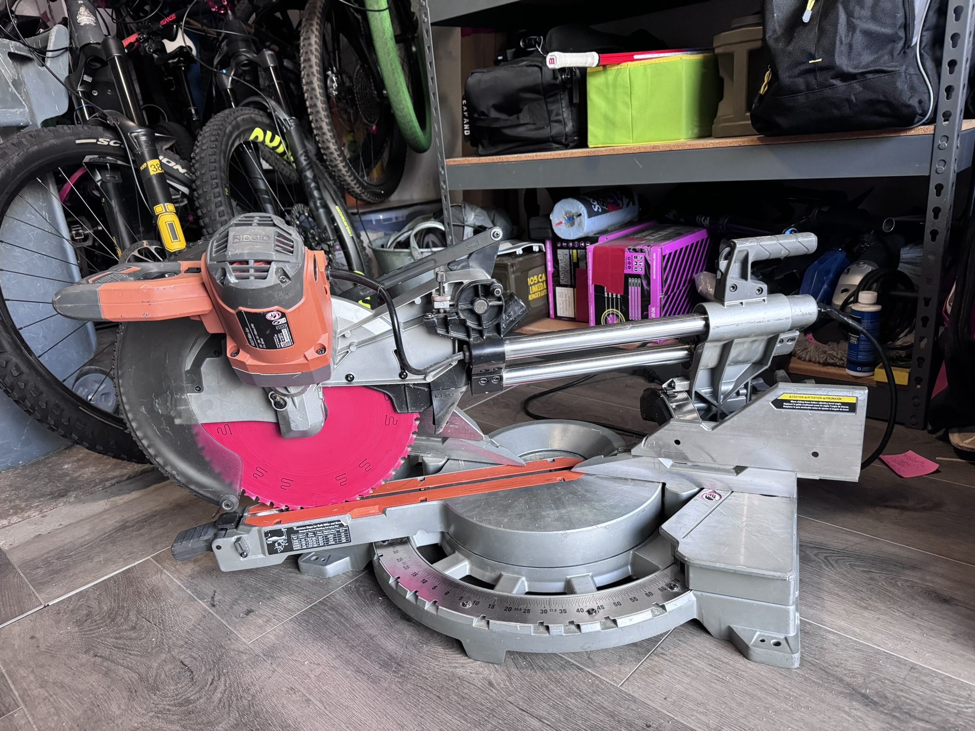 Sliding Miter Saw 12in