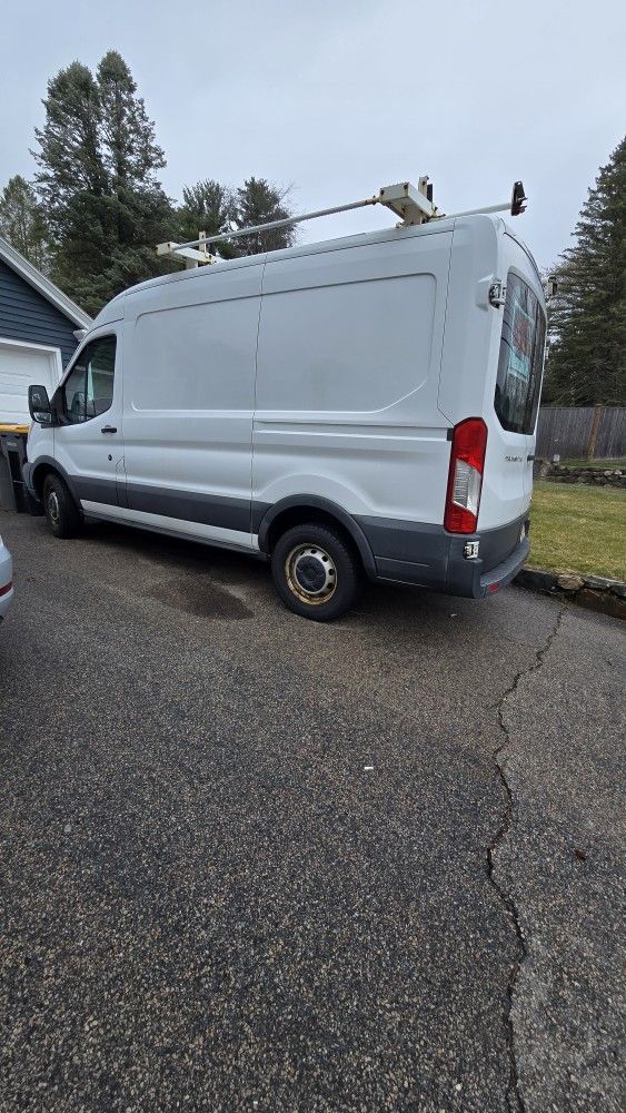 2015 Ford Transit