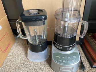 Cuisinart food processor with blender