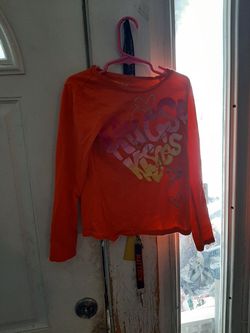 Total girl shirt size medium 7/8