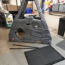 Step2 Skyward Summit Kids Rock Climbing Wall Playset