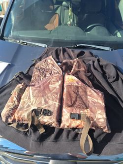 Ducks Unlimited Life Vest Camo