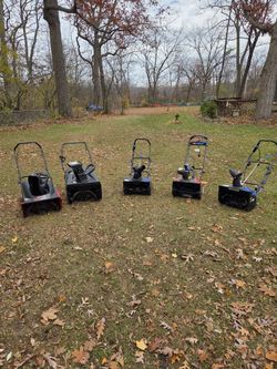 Snowblowers ! Starting @ $25