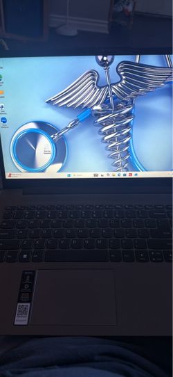 Lenovo IdeaPad Slim 3 15IAN8