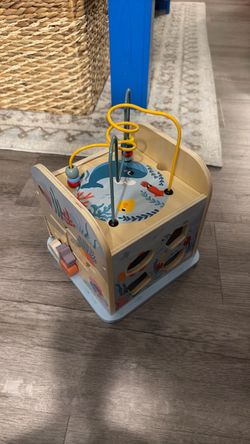 Wooden Kids Activity Cube Toy