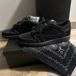 Jordan 1s Travis Scott 