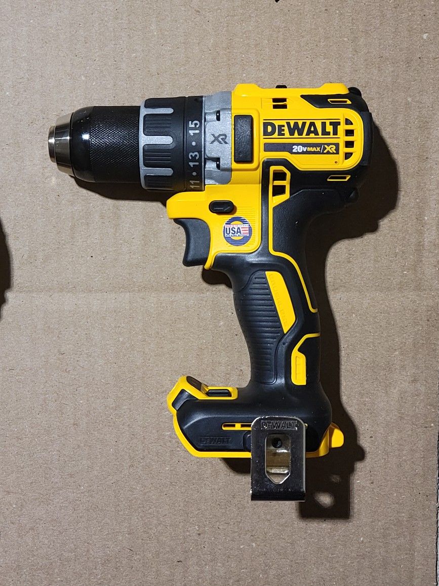 Dewalt 20v XR COMPACT HAMMER DRILL