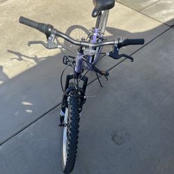 HUFFY 24”  PURPLE BIG KIDS BIKE