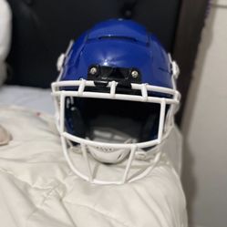 Schutt F7 Helmet
