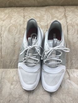 Puma Ignite White Golf Shoes ( Spikeless) Size 10 1/2 Excellent Condition. 