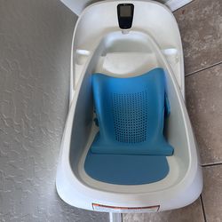 Baby tub and co sleeper