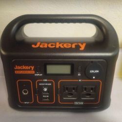 Jackery 300 Explorer