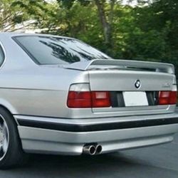 BMW E34 Spoiler And Running Light