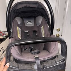Car Seat & Stroller 