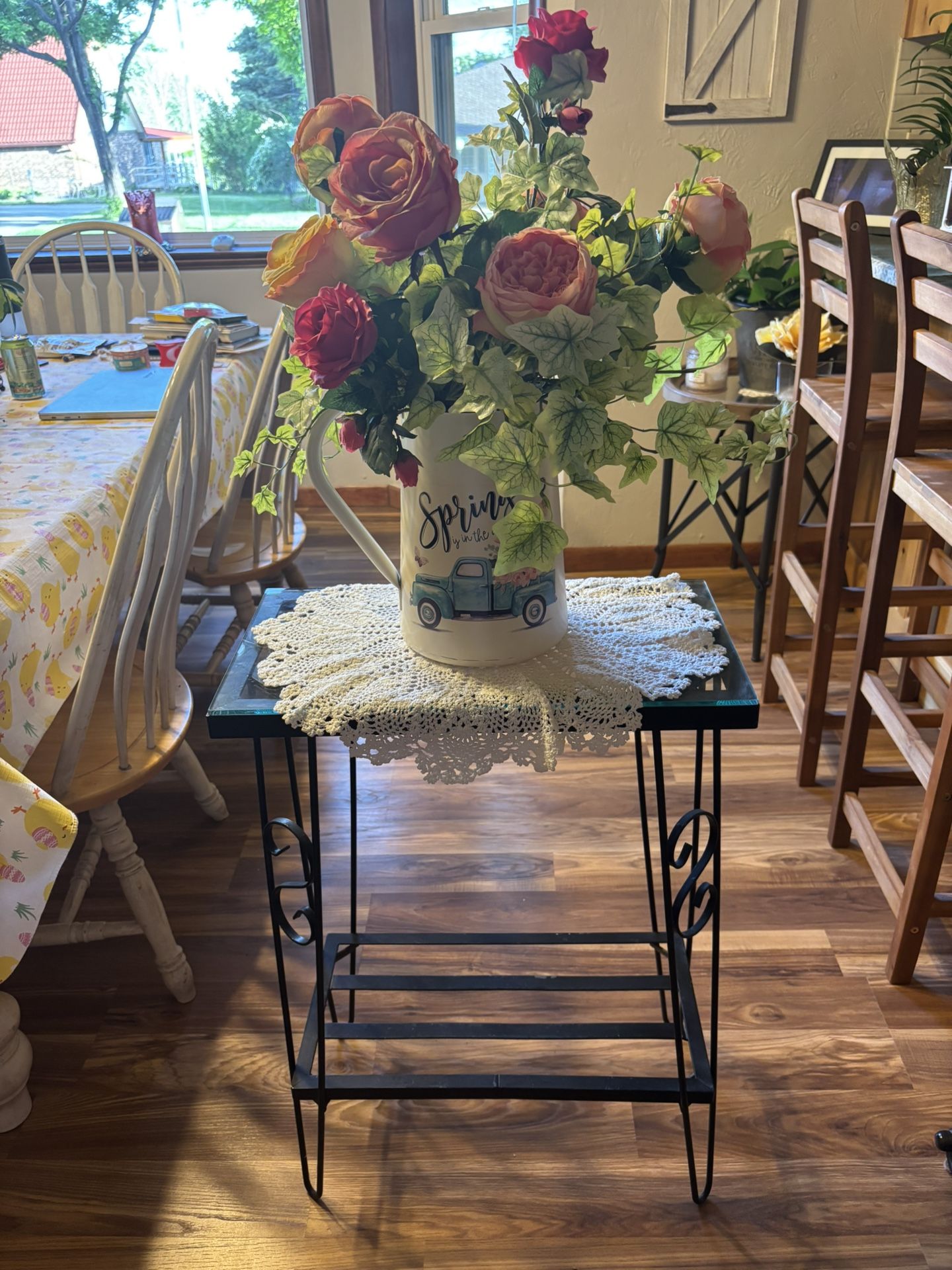 Black Metal Side Table/Plant Stand