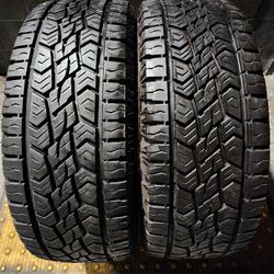 2 USED TIRES CONTINENTAL LT 285/60/20
